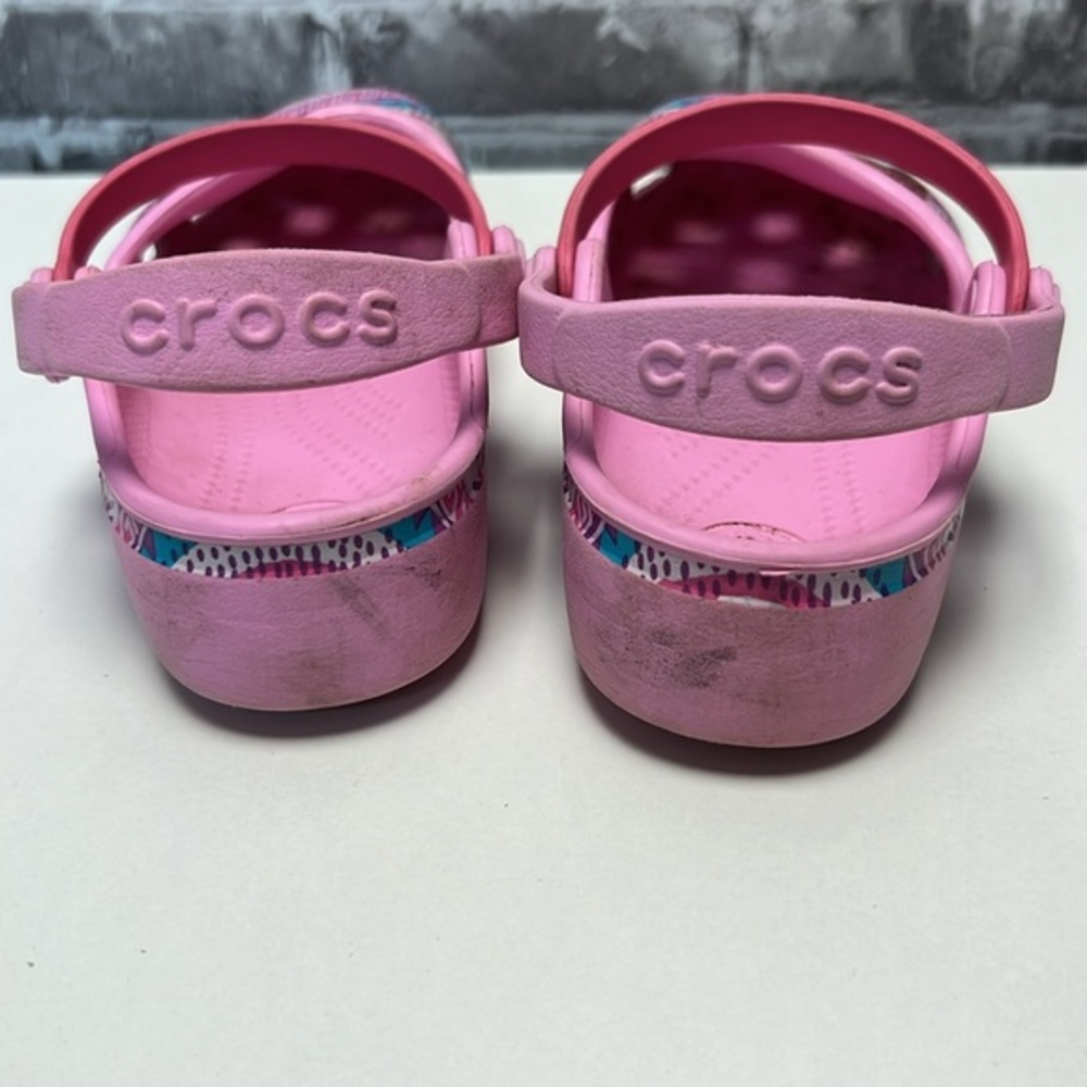 Crocs‎ - Picture 5 of 9